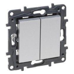 2 klavi&scaron;ų perjungiklis Legrand Niloe Step 863308 (pilkas) LNILOEJUNG2KLP