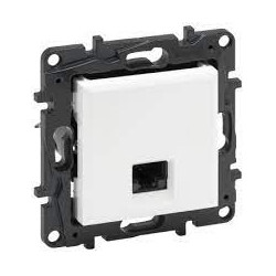 UTP 6 lizdas Niloe Step Legrand 863167 (baltas) LNILOEUTP6A