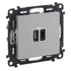 USB dvigubas C + A tipo ki&scaron;tukinis lizdas Valena Life Legrand 753306 (aluminio spalva) LVALENUSALIUM
